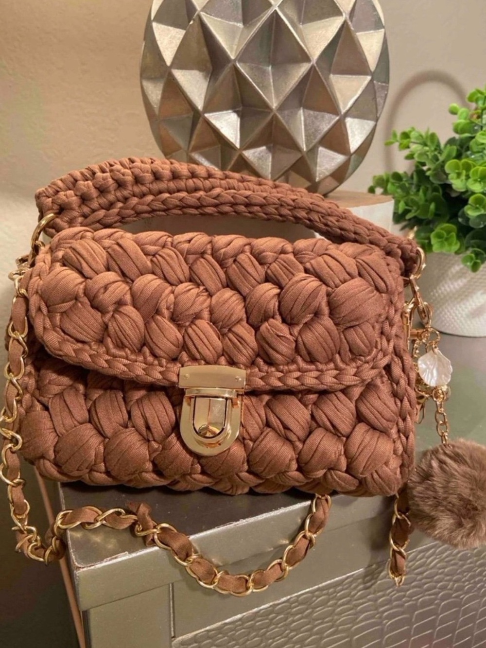Woven handbag